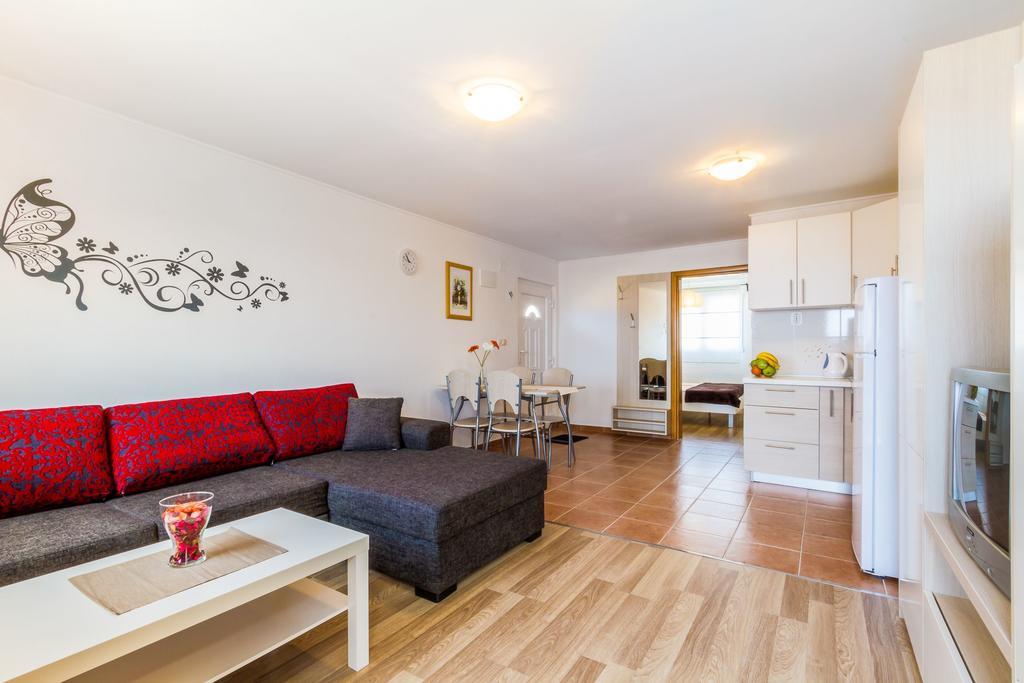 Apartmani Bregovec Maslenica Eksteriør billede