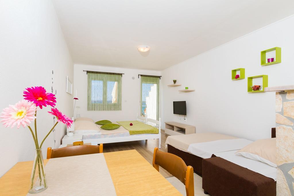 Apartmani Bregovec Maslenica Eksteriør billede