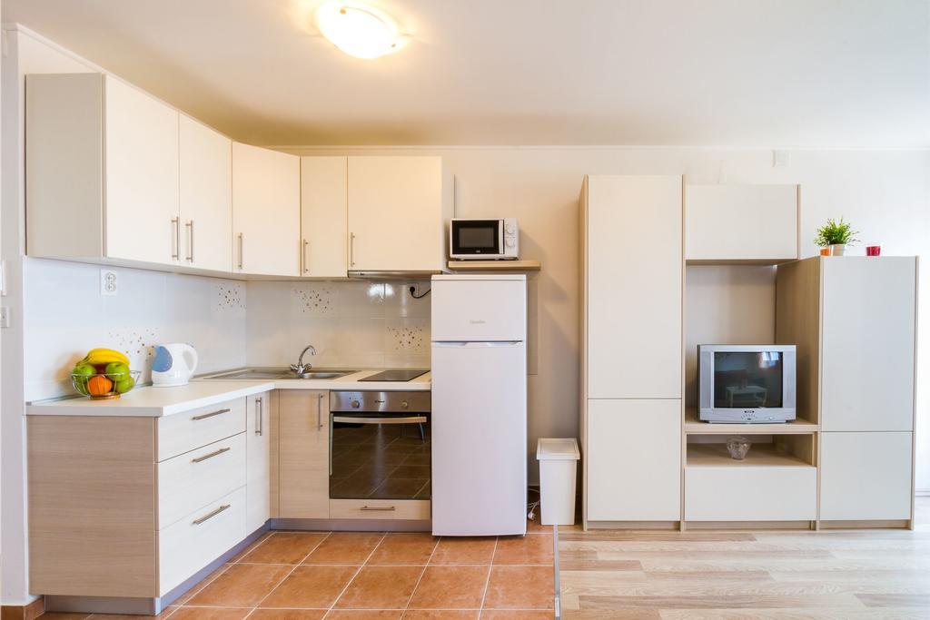Apartmani Bregovec Maslenica Eksteriør billede