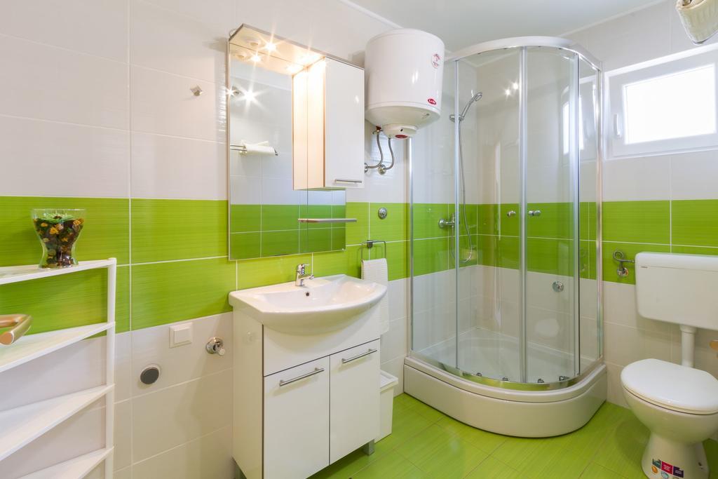 Apartmani Bregovec Maslenica Eksteriør billede